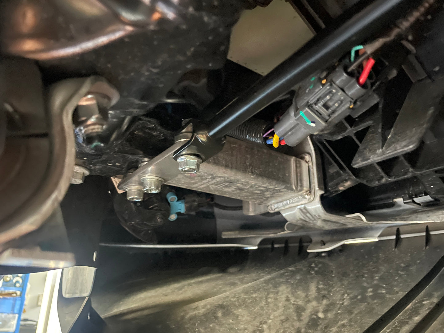 COX BODY DAMPER